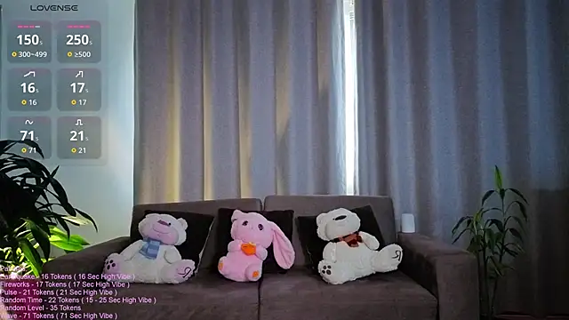 Snapshot of _LittleSammy chatting on 05.18.26 LittleSammy online show from 05.18.26