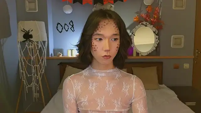 okerriella online show from 10.30.25