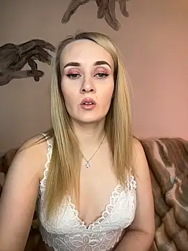 KiraBerht online show from 03.01.26