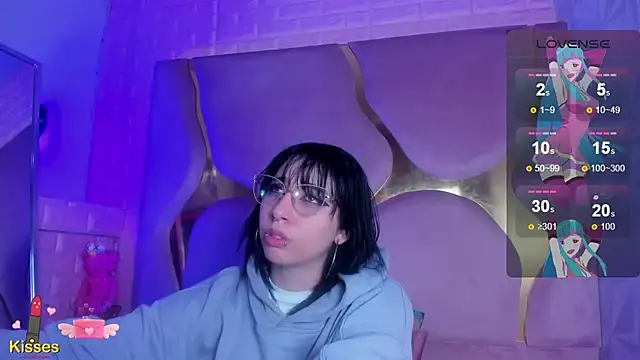Niina Sissy online show from 05.13.26