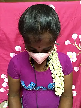 Snapshot of Tamil_Jillu chatting on 09.28.25 Tamil Jillu online show from 09.28.25