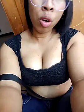 Elowen Clark online show from 03.26.26