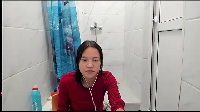 Snapshot of soska26 chatting on 09.19.25 soska26 online show from 09.19.25