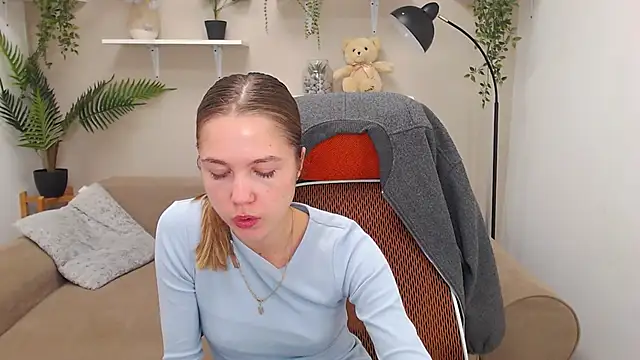 Spicy Lexi online show from 10.10.25