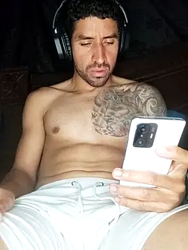 Snapshot of Alexsexygamer chatting on 04.02.26 Alexsexygamer online show from 04.02.26