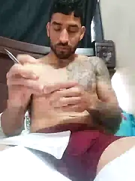 Snapshot of Alexsexygamer chatting on 04.08.26 Alexsexygamer online show from 04.08.26