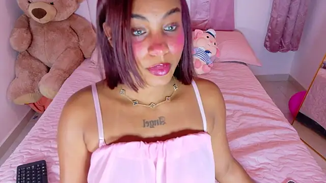 Sofia Stanley online show from 05.23.26