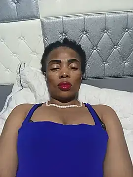 Snapshot of SEXYMOANSXX chatting on 07.21.26 SEXYMOANSXX online show from 07.21.26
