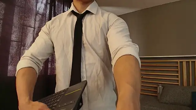 PaulEvens online show from 04.08.26