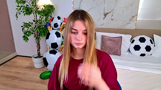 SweetyLicky online show from 06.22.26