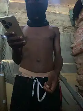 Snapshot of Jaydemasked chatting on 11.15.25 Jaydemasked online show from 11.15.25