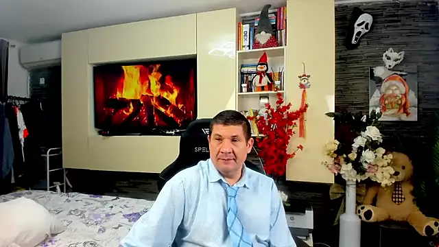 SpartacusDaddy48 online show from 03.25.26