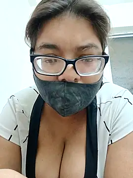 Elie couple143 online show from 11.20.25