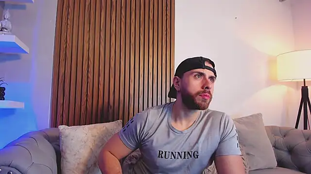 Maximo Wolff online show from 03.30.26