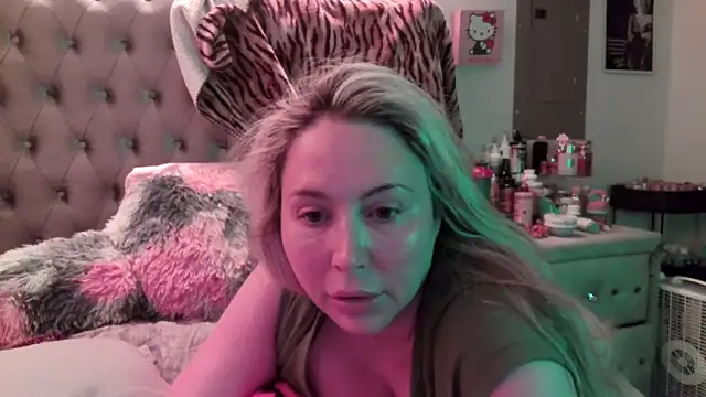 BigBoobsBlair online show from 10.04.25