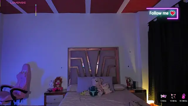 lunaarose online show from 04.11.26