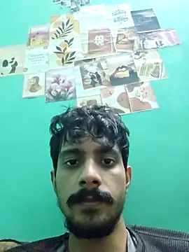 Snapshot of Sushant001 chatting on 12.22.25 Sushant001 online show from 12.22.25