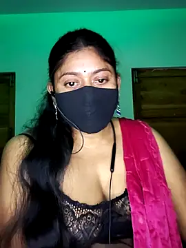 Snapshot of Telugu--Nadhini143 chatting on 10.18.25 Telugu--Nadhini143 online show from 10.18.25