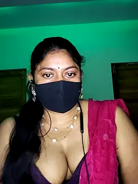 Snapshot of Telugu--Nadhini143 chatting on 10.19.25 Telugu--Nadhini143 online show from 10.19.25