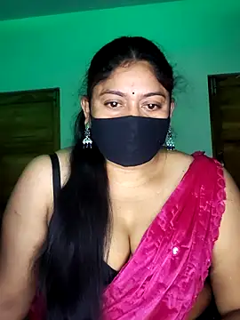 Snapshot of Telugu--Nadhini143 chatting on 10.22.25 Telugu--Nadhini143 online show from 10.22.25