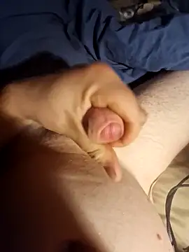 Snapshot of GermanTeenie2003 chatting on 09.30.25 GermanTeenie2003 online show from 09.30.25