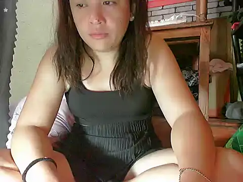betty02 online show from 04.30.26