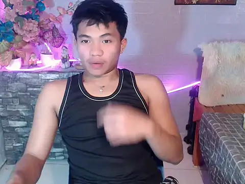 Snapshot of mostwantedtwink chatting on 06.08.26 mostwantedtwink online show from 06.08.26