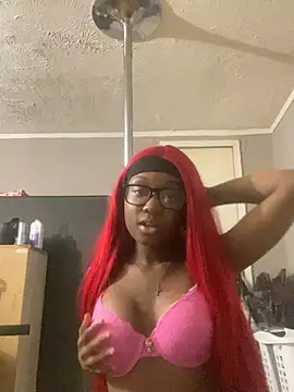 Snapshot of HennessyBaby21 chatting on 02.22.26 HennessyBaby21 online show from 02.22.26