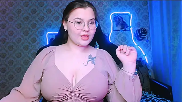 InLoveWithLife26 online show from 02.04.26