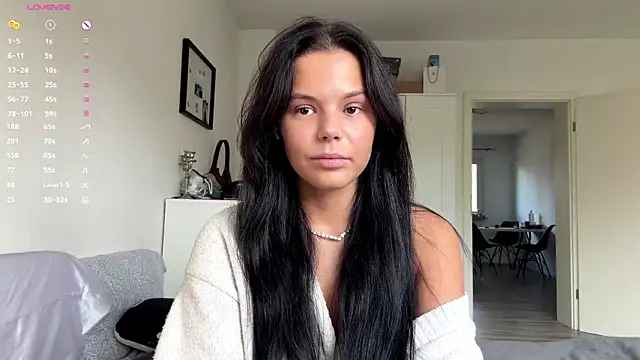 MaydaCornwall online show from 11.23.25