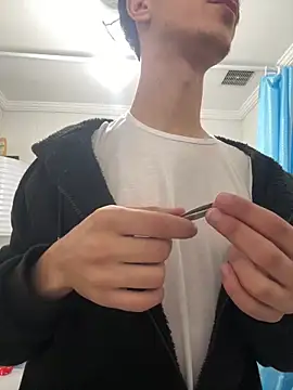 Snapshot of HitShelf chatting on 02.01.26 HitShelf online show from 02.01.26