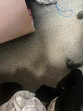 Snapshot of HiddenHoneyLDN chatting on 02.23.26 HiddenHoneyLDN online show from 02.23.26