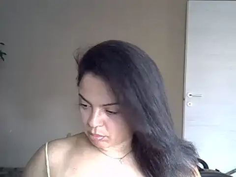 ITALIANASISIXX online show from 06.25.26