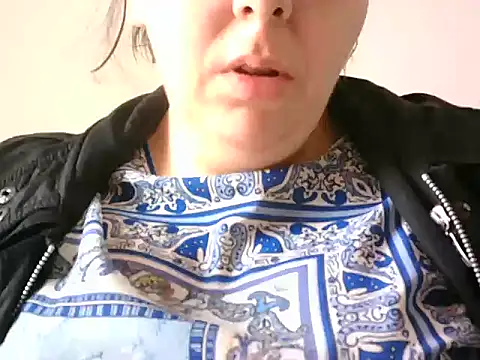 Snapshot of MISTRESSSONIA chatting on 03.06.25 MISTRESSSONIA online show from 03.06.25