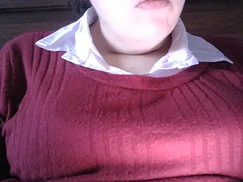 Snapshot of MISTRESSSONIA chatting on 03.12.25 MISTRESSSONIA online show from 03.12.25