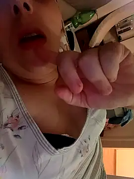 Snapshot of MISTRESSSONIA chatting on 09.18.25 MISTRESSSONIA online show from 09.18.25