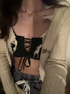 Snapshot of _Maya_zaidi_ chatting on 01.18.26 Maya zaidi online show from 01.18.26