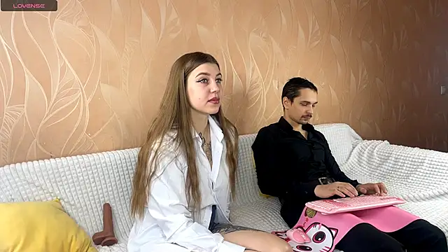 VelvetMiley online show from 11.28.25