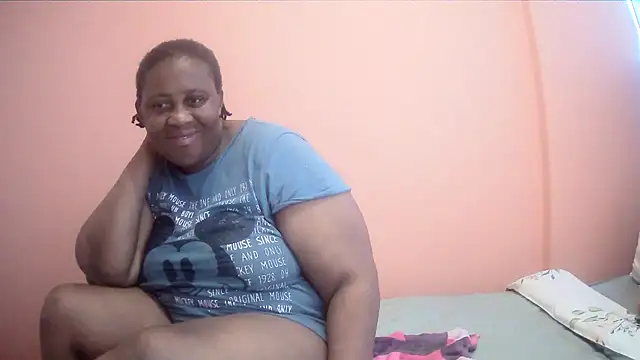 Snapshot of HUGEASSXXXXX chatting on 10.22.25 HUGEASSXXXXX online show from 10.22.25