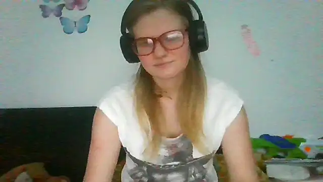 Moonolighta online show from 03.02.26