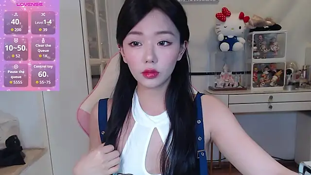 Snapshot of jiajia_L chatting on 05.08.26 jiajia L online show from 05.08.26