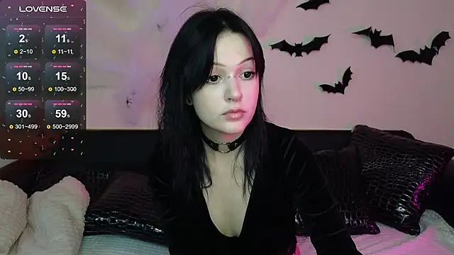 mimi purrs online show from 10.26.25