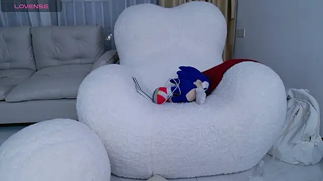 Snapshot of rainybb chatting on 09.22.25 rainybb online show from 09.22.25