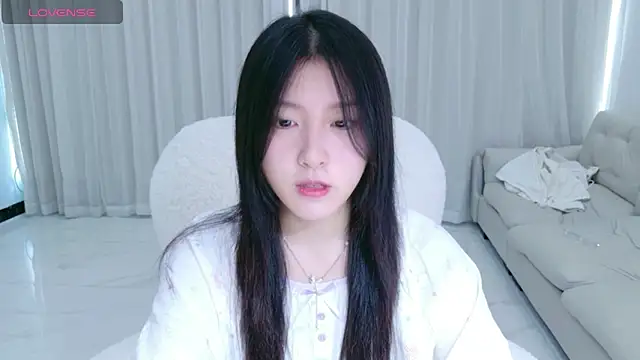 Snapshot of rainybb chatting on 10.07.25 rainybb online show from 10.07.25