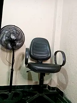 indiazinhabella27 online show from 10.01.25