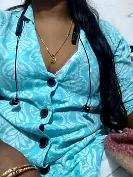 Snapshot of Sandhya_25 chatting on 11.13.25 Sandhya 25 online show from 11.13.25