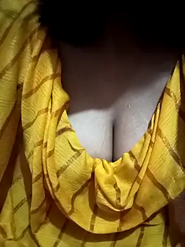 kaviyaponnu0987 online show from 04.18.26