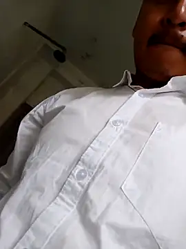 Snapshot of lilldickyyy chatting on 11.02.25 lilldickyyy online show from 11.02.25