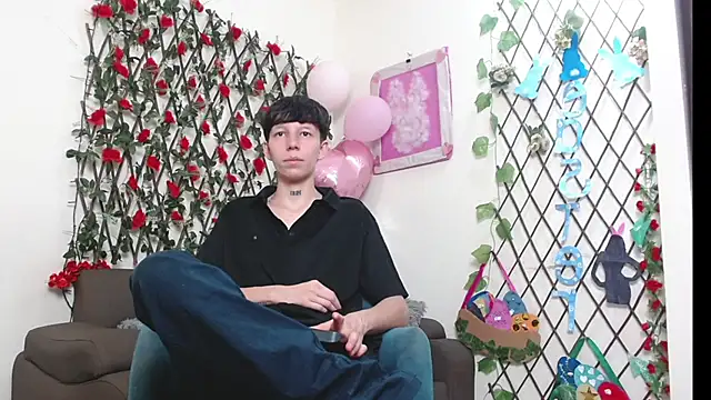 LiamBrown09 online show from 04.02.26