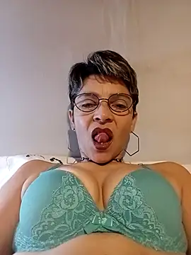 Snapshot of Lulypsicologasexual chatting on 02.26.26 Lulypsicologasexual online show from 02.26.26